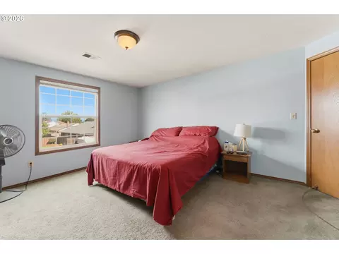 2547 NE Beech Ave, Gresham, OR 97030 photo 24
