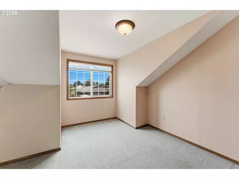 2547 NE Beech Ave, Gresham, OR 97030 photo 34