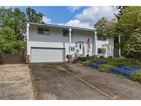 164 Narain Ct, Oregon City, OR 97045