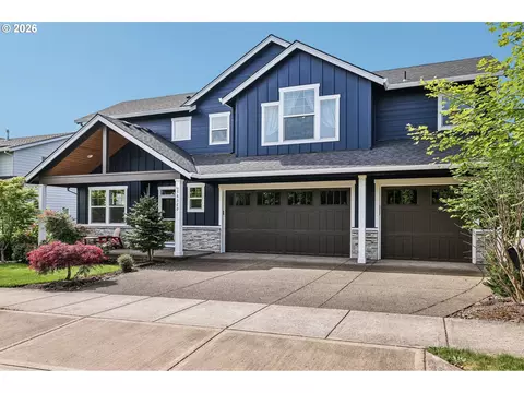 Exterior - 38320 Sequoia St, Sandy, OR 97055 photo 2 of 7