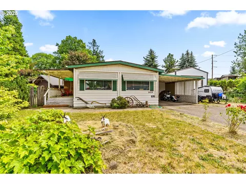 2484 Devon Ave, Eugene, OR 97408