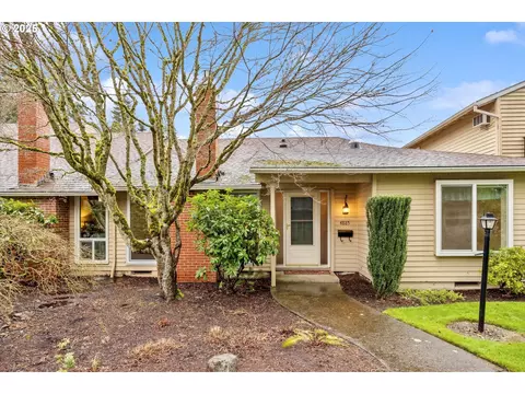 4885 SW Normandy Pl, Beaverton, OR 97005