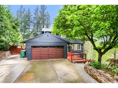 2167 SE Meadow Ct, Gresham, OR 97080