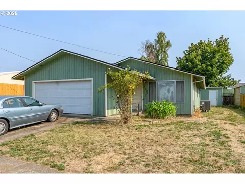 210 Church St, Newberg, OR 97132