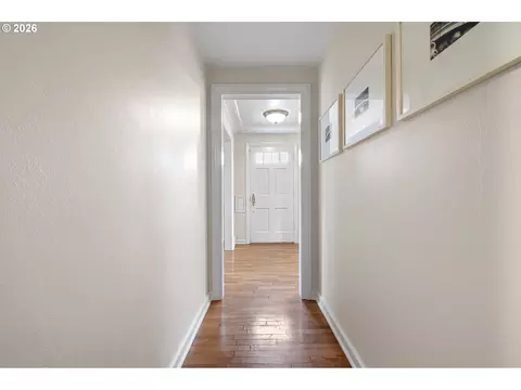Entry Way - 158 W 21st Ave, Eugene, OR 97405 photo 3 of 5