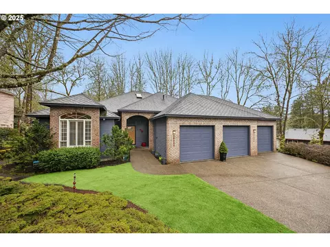 10215 SW 31st Ave, Portland, OR 97219