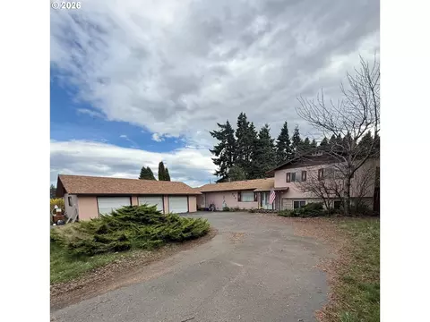 960 Indian Creek Rd, Hood River, OR 97031