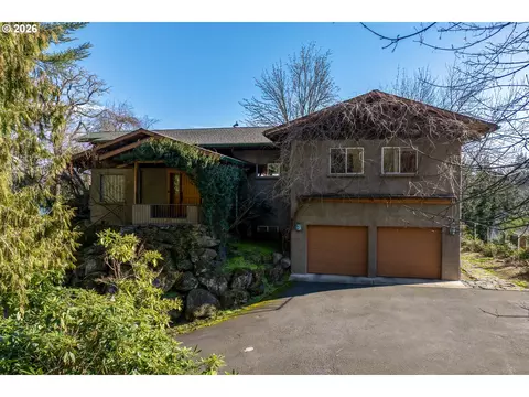 13537 Fielding Rd, Lake Oswego, OR 97034