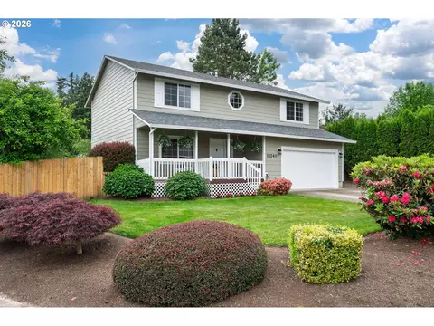 Exterior - 11240 SE Cranberry Loop, Clackamas, OR 97015 photo 15 of 15