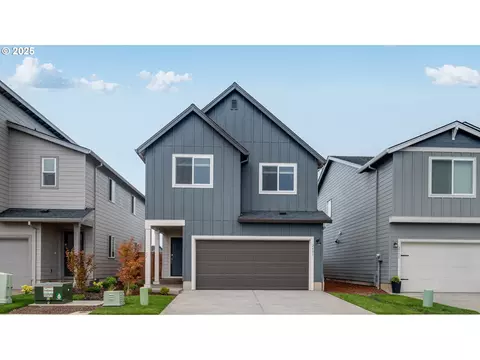 2255 Sawtelle Dr, Woodburn, OR 97071