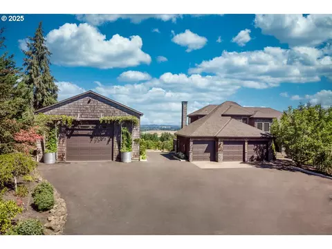 30305 SW Egger Rd, Hillsboro, OR 97123