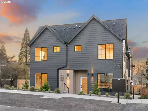 11067 SW 61st Ave #5, Portland, OR 97219