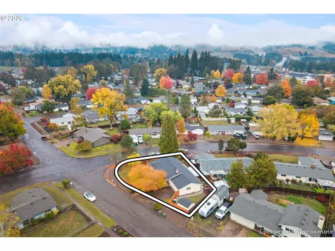 View/Area - 1408 N Libra St, Newberg, OR 97132 photo 2 of 4