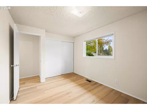 Bedroom - 1408 N Libra St, Newberg, OR 97132 photo 9 of 9