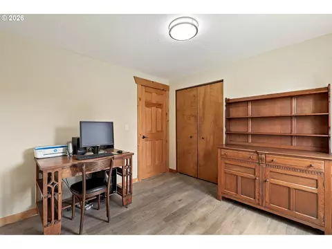 Other - 33740 S Ball Rd, Molalla, OR 97038 photo 9 of 11