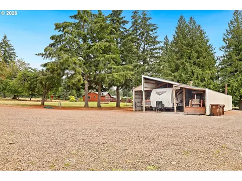 Exterior - 33740 S Ball Rd, Molalla, OR 97038 photo 12 of 13