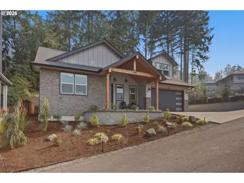 Exterior - 980 S 66th Pl, Springfield, OR 97478 photo 2 of 17