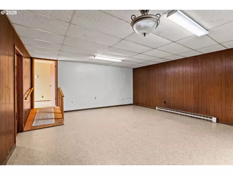 Other - 520 E 33rd Ave, Eugene, OR 97405 photo 4 of 8