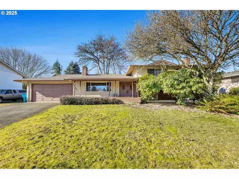 9722 NW 8th Ave, Vancouver, WA 98665