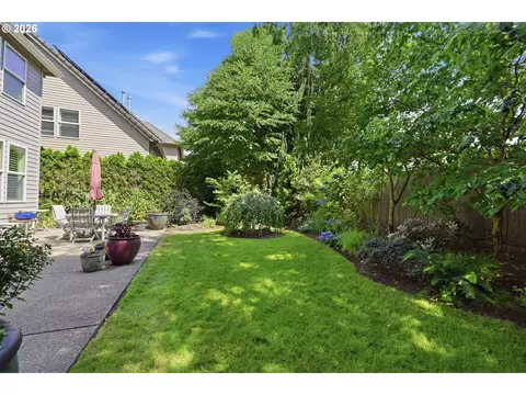 Exterior - 2260 Turnberry Ct, Eugene, OR 97401 photo 7 of 7