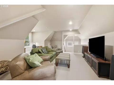 Other - 2260 Turnberry Ct, Eugene, OR 97401 photo 7 of 11