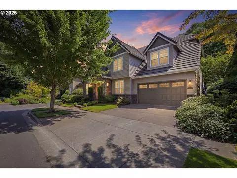 Exterior - 2260 Turnberry Ct, Eugene, OR 97401 photo 3 of 7
