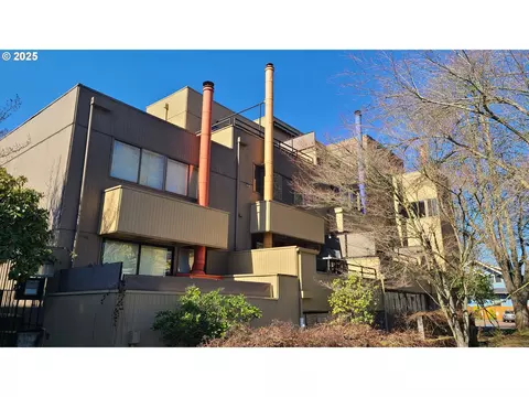 998 Lincoln St, Eugene, OR 97401