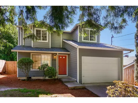 2743 SW Spring Garden St, Portland, OR 97219
