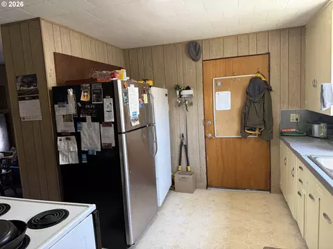 140 Poplar St, Powers, OR 97466 photo 21