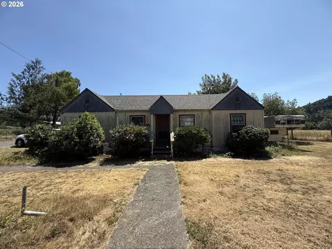 140 Poplar St, Powers, OR 97466 photo 1
