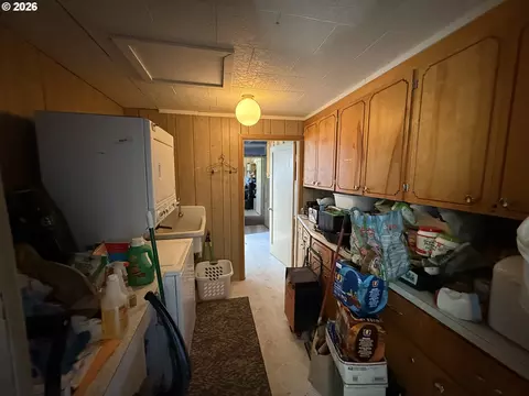 140 Poplar St, Powers, OR 97466 photo 39
