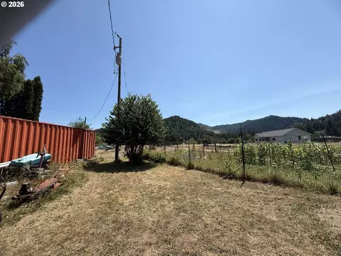 140 Poplar St, Powers, OR 97466 photo 15
