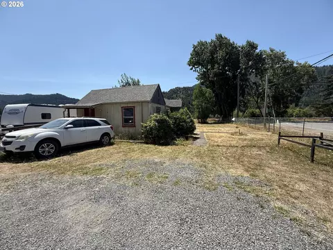 140 Poplar St, Powers, OR 97466 photo 17
