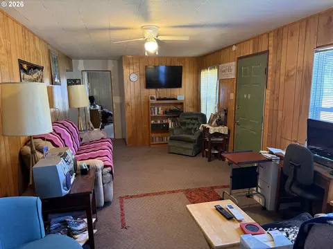 140 Poplar St, Powers, OR 97466 photo 26
