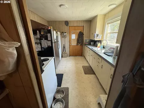 140 Poplar St, Powers, OR 97466 photo 43