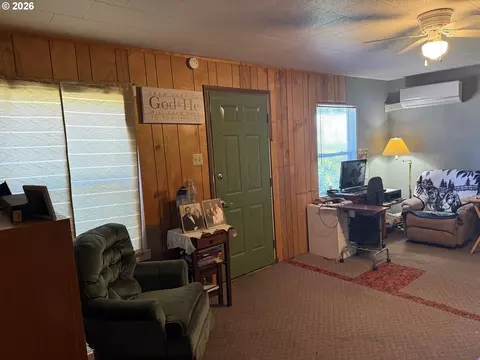 140 Poplar St, Powers, OR 97466 photo 28