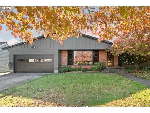 3906 NE Rosa Parks Way, Portland, OR 97211