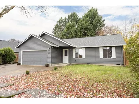 959 SW Oriole St, Mcminnville, OR 97128