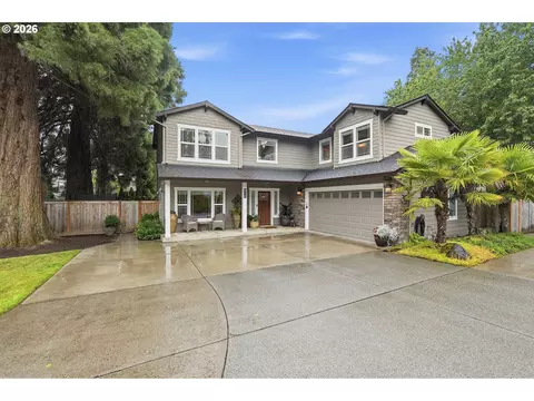 910 NW Hertel St, Hillsboro, OR 97124