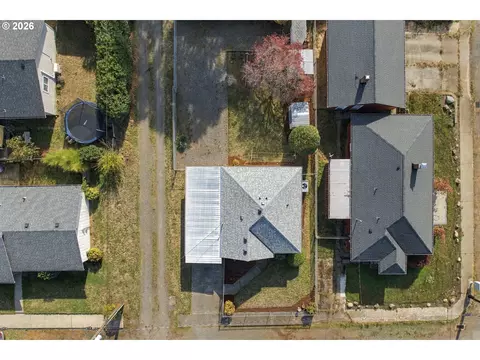View/Area - 294 NW 3rd Ave, Estacada, OR 97023 photo 1 of 6
