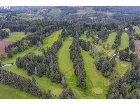 25230 S Wallens Rd, Estacada, OR 97023
