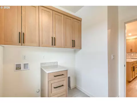 Other - 904 SW 43rd St, Pendleton, OR 97801 photo 12 of 18