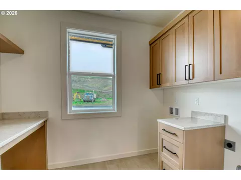 Other - 904 SW 43rd St, Pendleton, OR 97801 photo 11 of 18