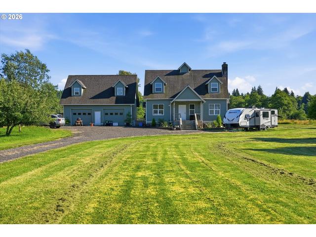 94 Loop Rd, Grays River, WA 98621