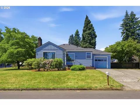 1709 NE Dallas St, Camas, WA 98607