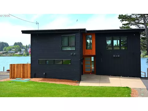 Exterior - 3403 NE Johns Loop, Neotsu, OR 97364 photo 5 of 6