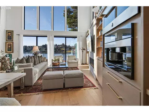 Living - 3403 NE Johns Loop, Neotsu, OR 97364 photo 5 of 6