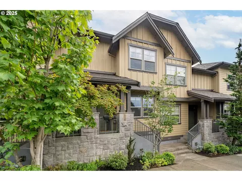 10258 SW Taylor St, Portland, OR 97225