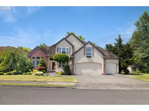 2103 N Teakwood St, Canby, OR 97013