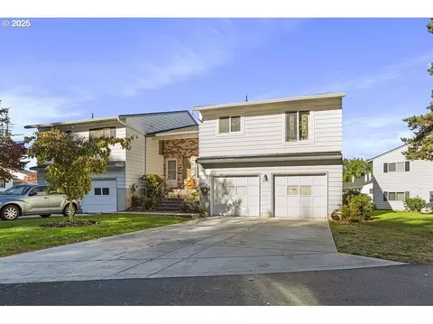 14850 NE Rose Pkwy, Portland, OR 97230